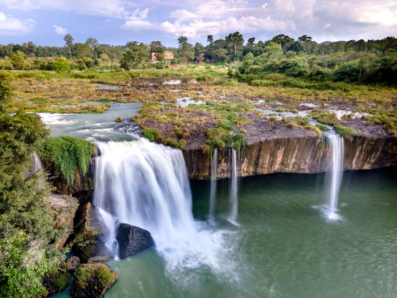 Dray Nur waterfall in Vietnam